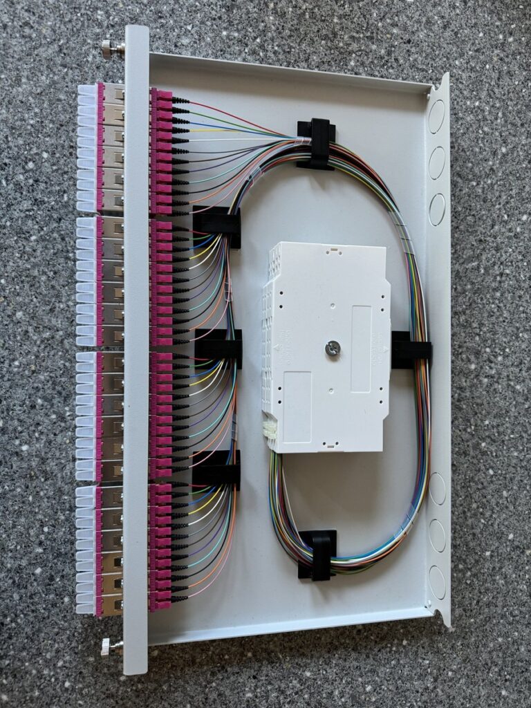 Diamond Spleißbox 1HE LC OM4