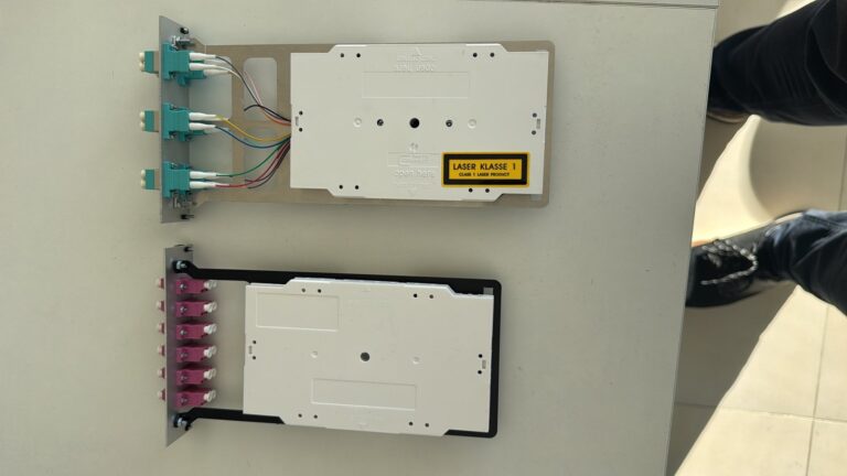 E2000 Spleißmodul mit Laserschutz Klasse 1