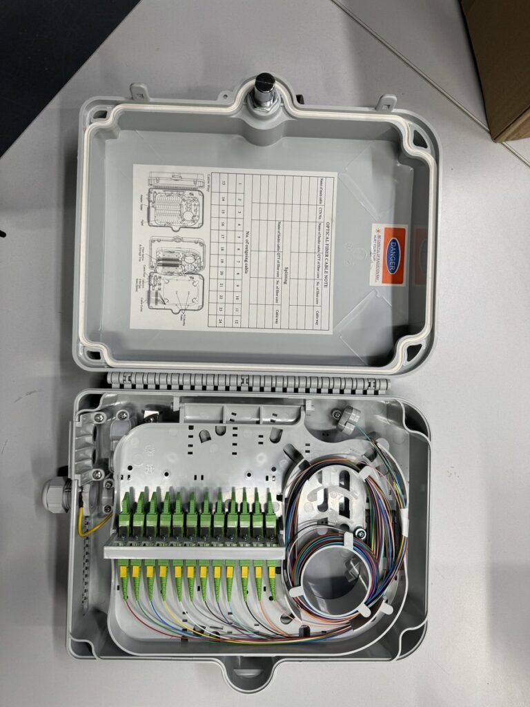 FTTH Spleißbox 24-Port SC/APC für Stadtwerke