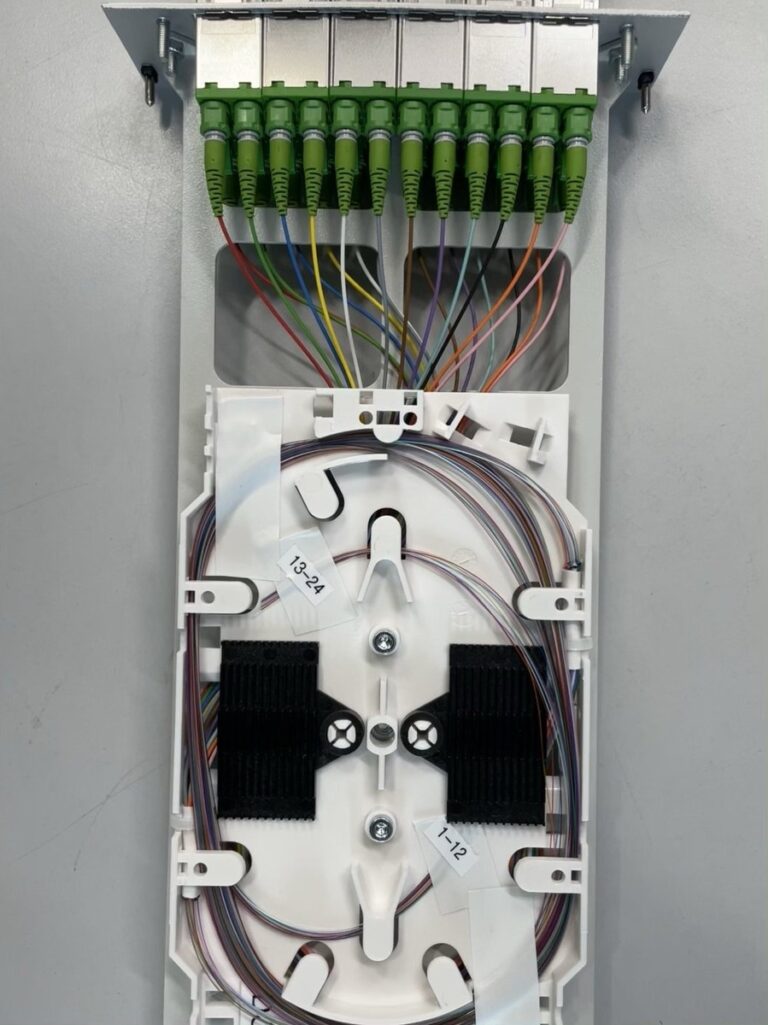 Spleißkassette SC/APC Pigtails Innenansicht