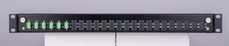 DSGVO-konforme Netzinfrastruktur: Glasfaser für sichere Datenübertragung