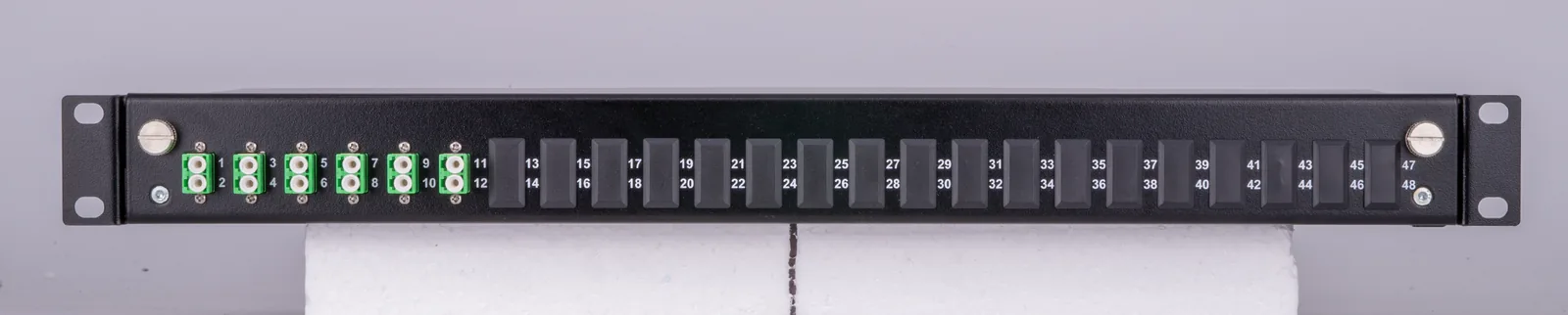 DSGVO-konforme Netzinfrastruktur: Glasfaser für sichere Datenübertragung