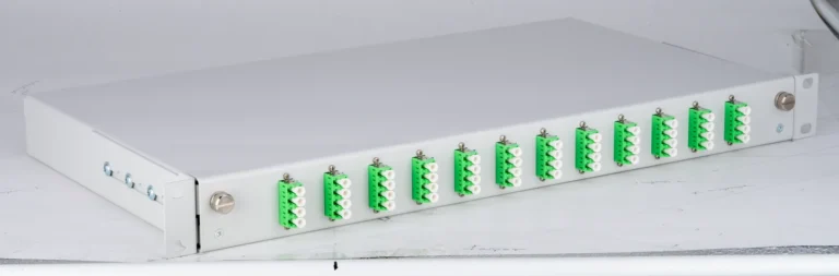 FTTH-Ausbau für Stadtwerke: Die Rolle modularer Spleißboxen