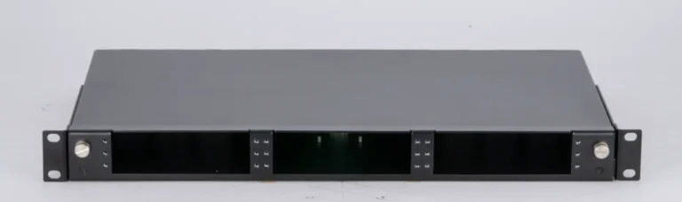 VarioConnect 4HE: Maximale Dichte für Telekom-Anbieter
