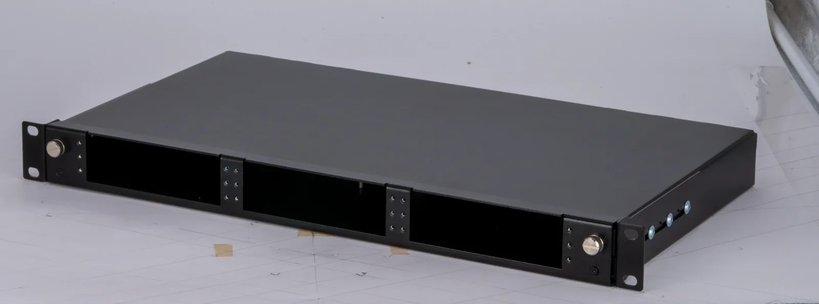 VarioConnect 3HE: Modularer Baugruppenträger für wachsende Netze