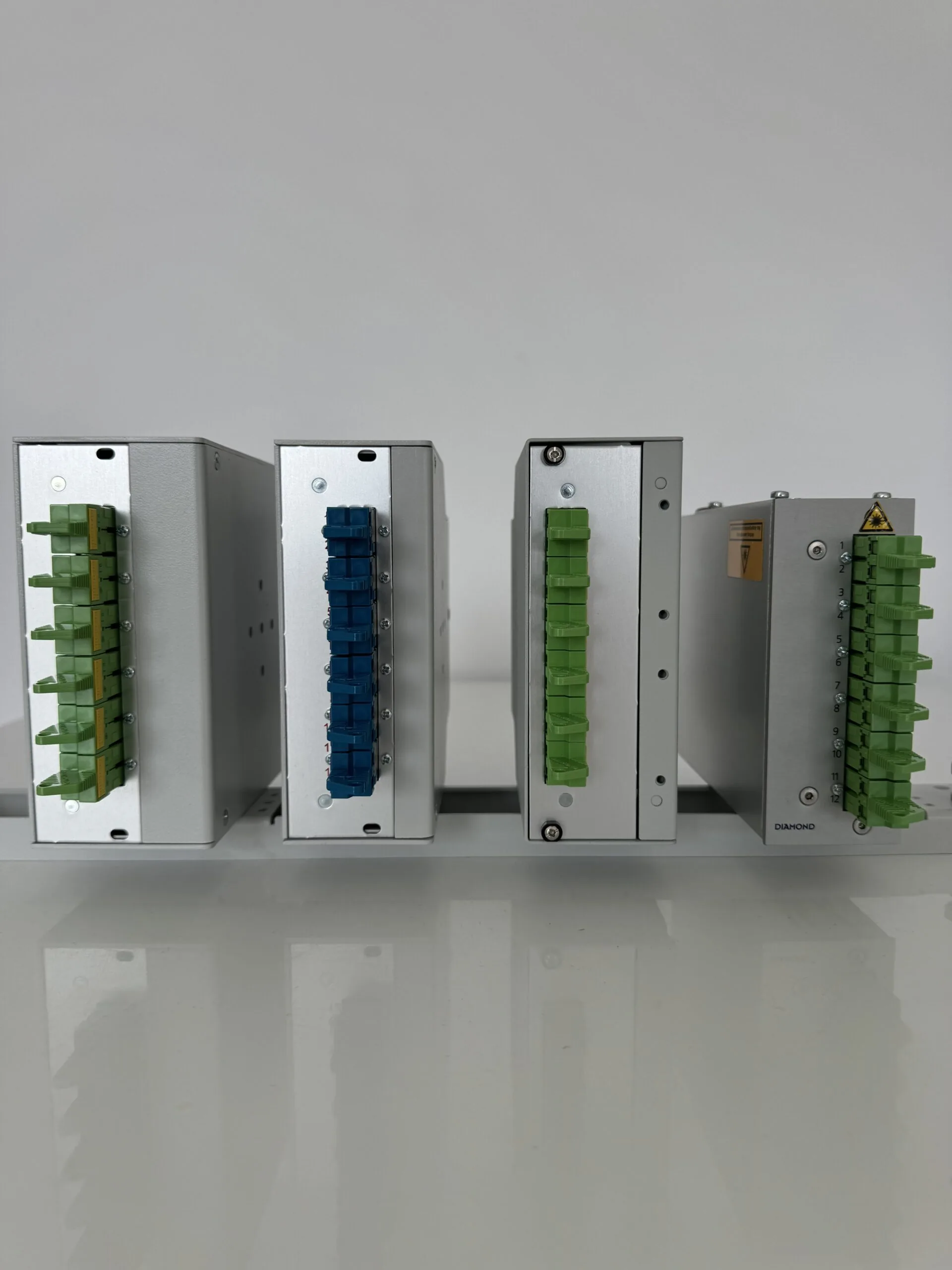 RailConnect 7HP DIN rail box for mounting in control cabinets and industrial systems
